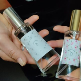 Perfumes 2 ,de 50ml regalo un llavero PROMOCIÓN