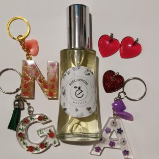 Perfume de 50 ml mas llavero con inicial